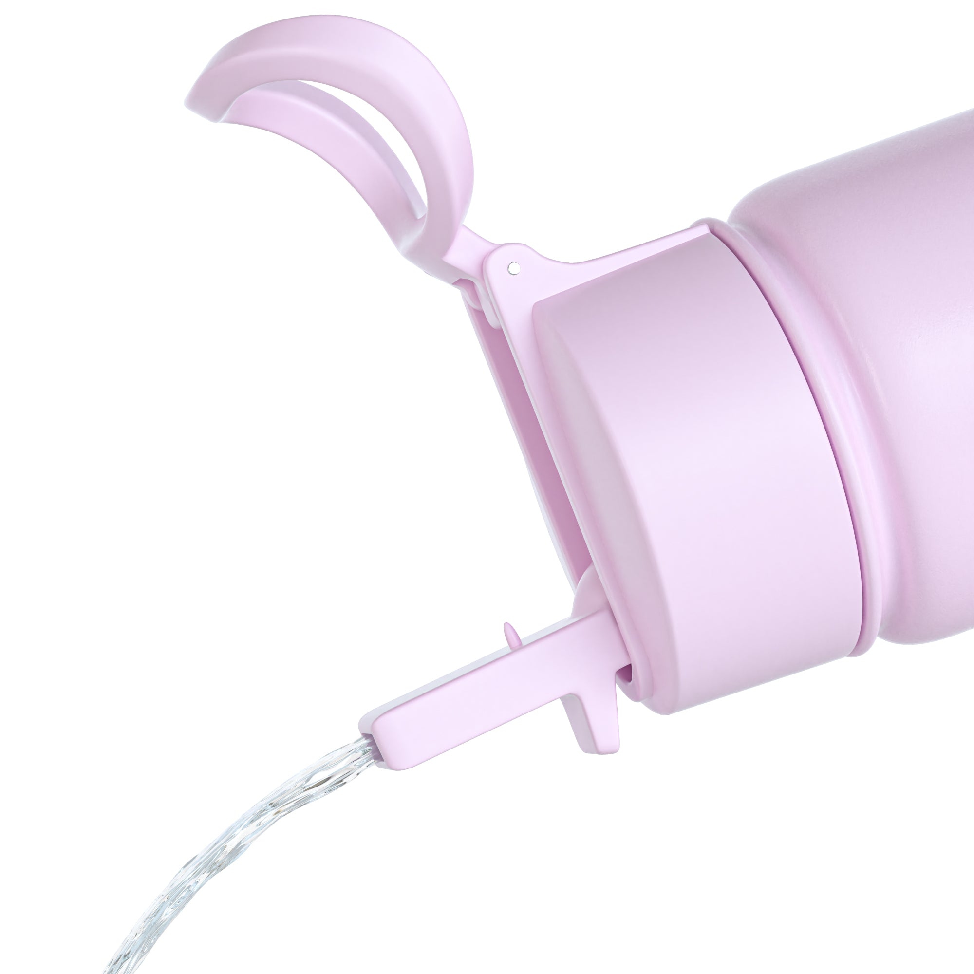 Detailansicht einer rosa Kinder-Trinkflasche mit geöffnetem Deckel und ausgießendem Wasser aus dem integrierten Trinkhalm