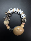 Personalisierte Schnullerkette Nala mit Leopardenmuster, Schleife und Holzclip in Naturfarben