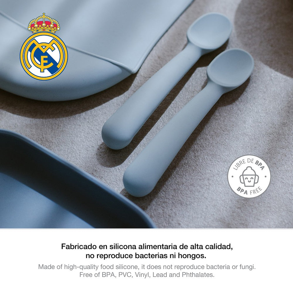 Real Madrid Baby Besteck aus Silikon mit Löffel und Gabel BPA frei auf Teller für Babys und Kleinkinder
