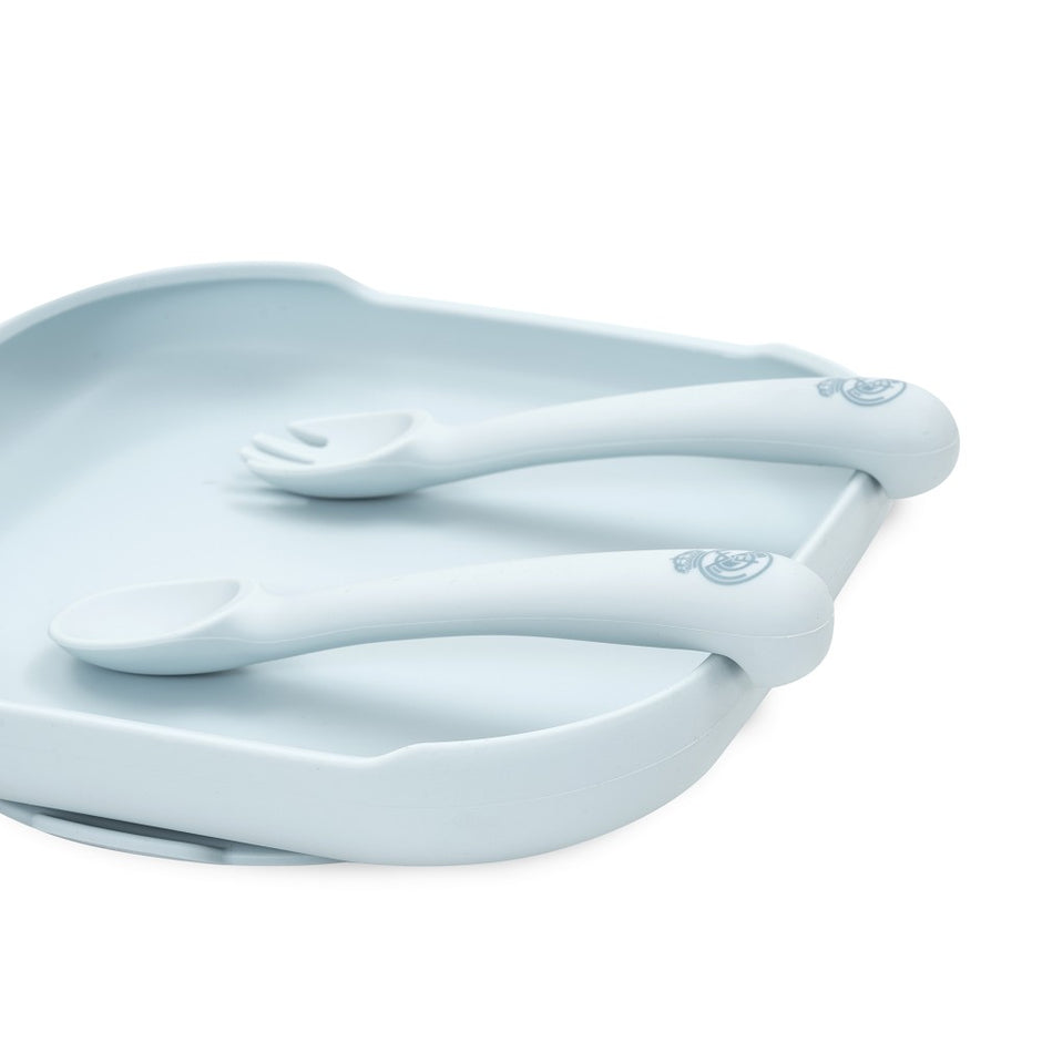 Real Madrid Baby Besteck Set aus Silikon mit Löffel und Gabel auf Babyteller in hellblau BPA frei für Babys und Kleinkinder
