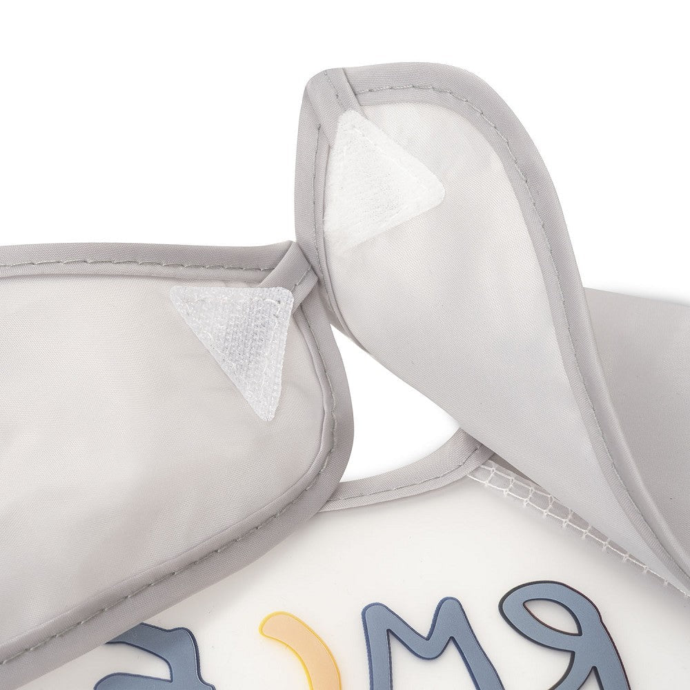 Real Madrid Baby Lätzchen mit Ärmeln – Grau mit Löwen - Motiv, wasserdicht - Babylions