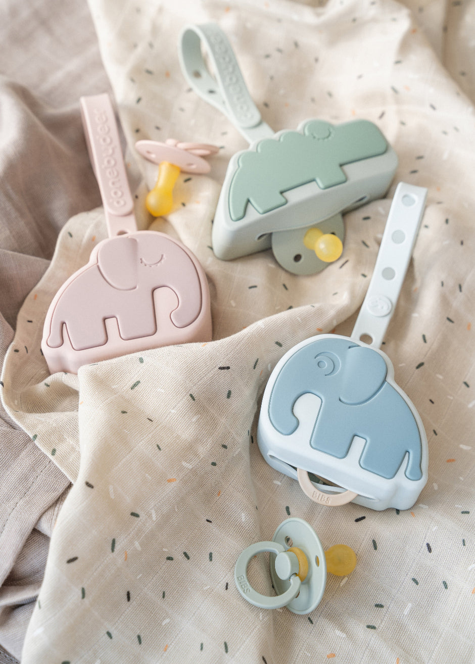 schnullertäschchen aus silikon - croco - grün - Babylions