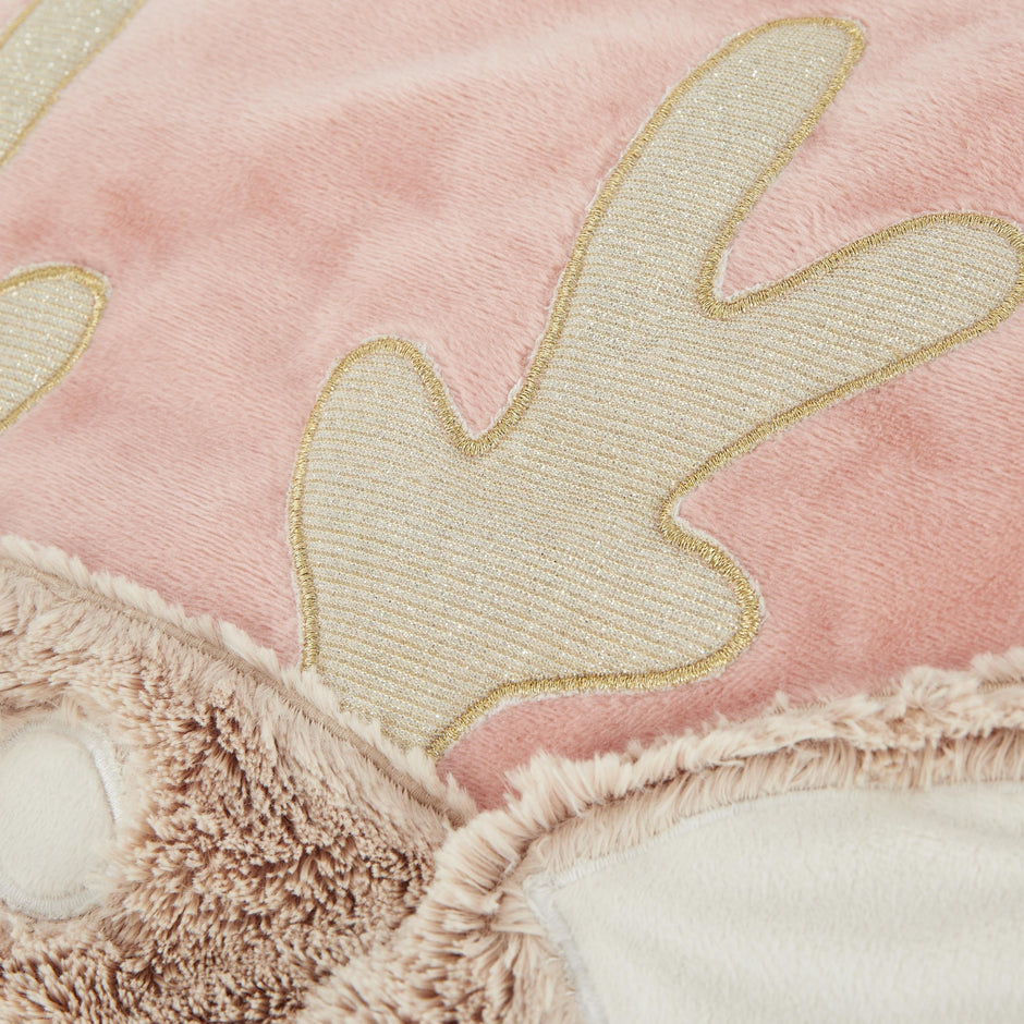 Detail der Baby Spieldecke Reh Ella mit weichem Stoff und goldenem Geweih in Rosa